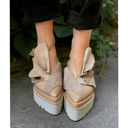 Open back flat platform shoes